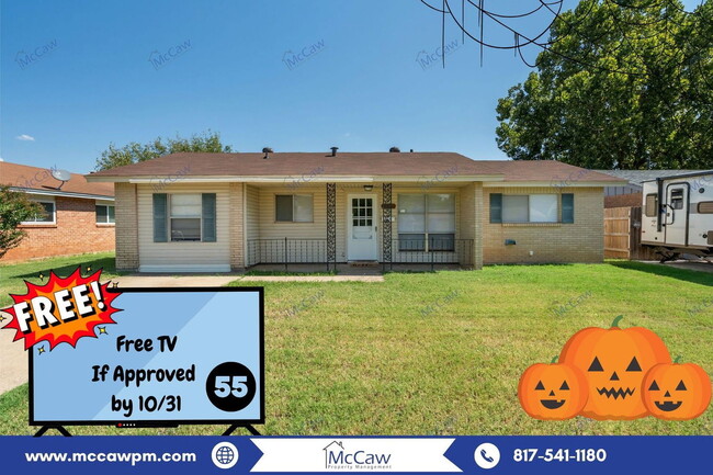 property at 5107 Parklane Dr