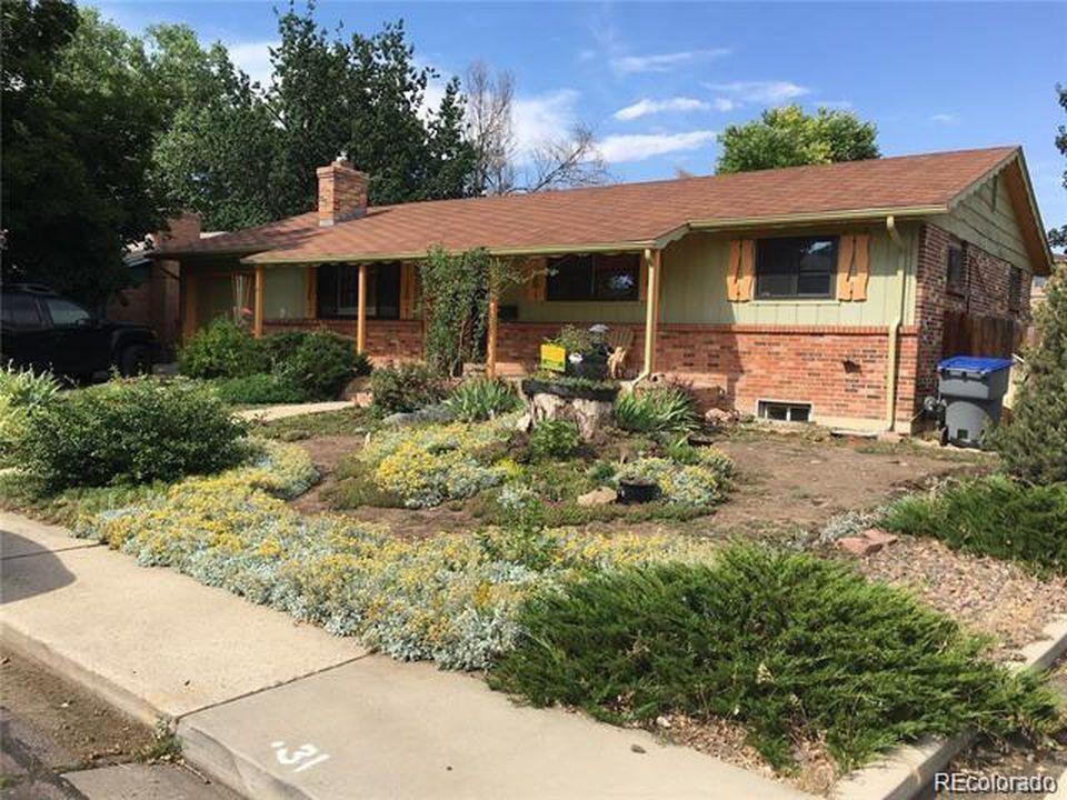 1720 Princess Dr in Longmont, CO - Building Photo