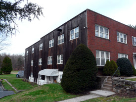 228 Old Grassy Hill Rd Apartments