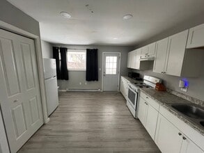 344 Pear St in Scranton, PA - Building Photo - Building Photo