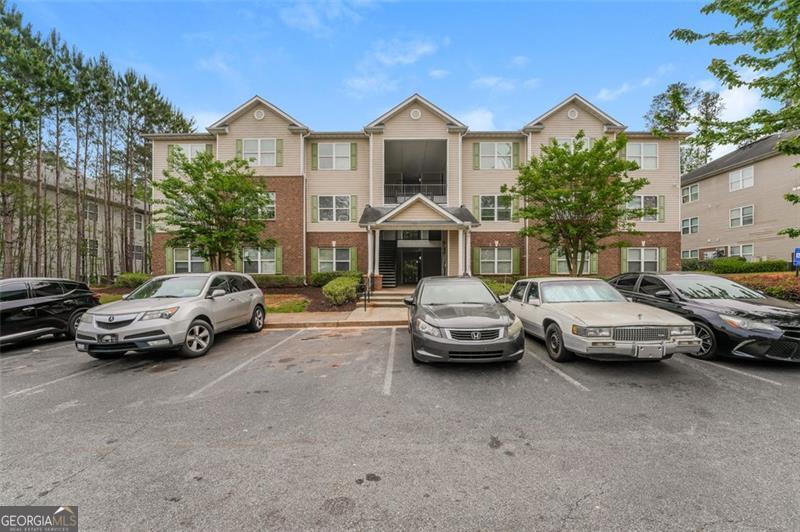 12201 Fairington Ridge Cir in Stonecrest, GA - Building Photo