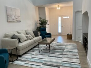 3457 Medici Blvd in New Smyrna Beach, FL - Foto de edificio - Building Photo