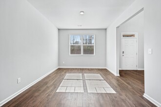 2784 Cypress Ridge Dr in Loganville, GA - Building Photo - Building Photo