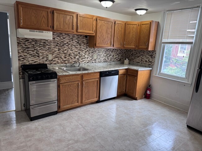 property at 3618 N 19th St