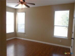 2242 Lakeline Dr in New Braunfels, TX - Building Photo - Building Photo