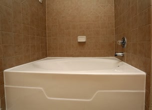 Camden Spring Creek in Spring, TX - Building Photo - Building Photo