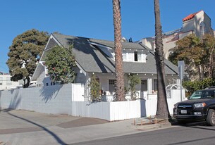 215 Bay St in Santa Monica, CA - Building Photo