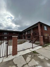 8550 Greenfield Rd in Detroit, MI - Building Photo - Building Photo