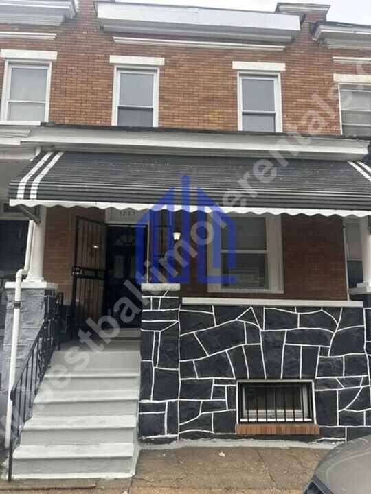 1237 N Curley St in Baltimore, MD - Building Photo