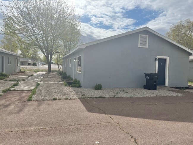 property at 610 S 200 E