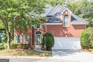3418 Rose Arbor Ct in Atlanta, GA - Building Photo