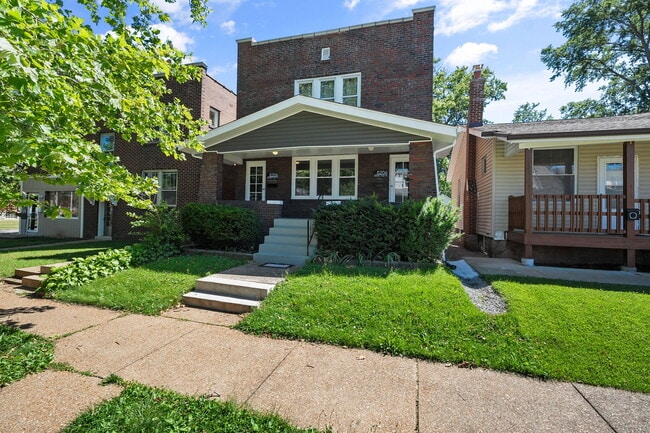 5206 Nagel Ave, Unit 1F in St. Louis, MO - Building Photo - Building Photo