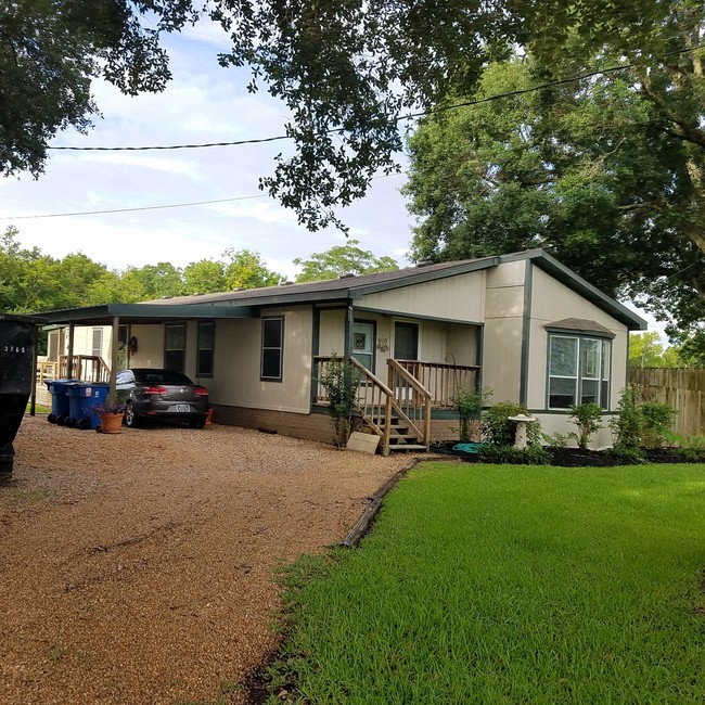 1918 J Meyer Rd in Richmond, TX - Building Photo - Building Photo