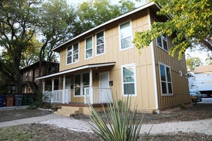 204 E 30th St, Unit 104 in Austin, TX - Building Photo
