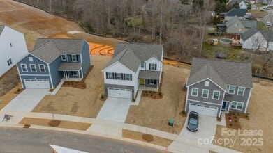 1108 Alyssa Oaks Dr in Lowell, NC - Building Photo - Building Photo