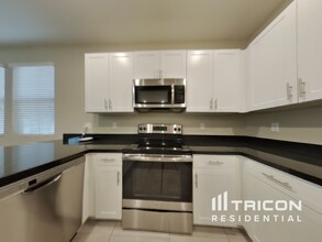 12585 W Via Dona Rd in Peoria, AZ - Building Photo - Building Photo