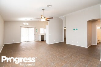 328 S 89th St in Mesa, AZ - Building Photo - Building Photo