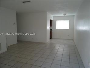 4090 NW 31st Terrace in Lauderdale Lakes, FL - Building Photo - Building Photo