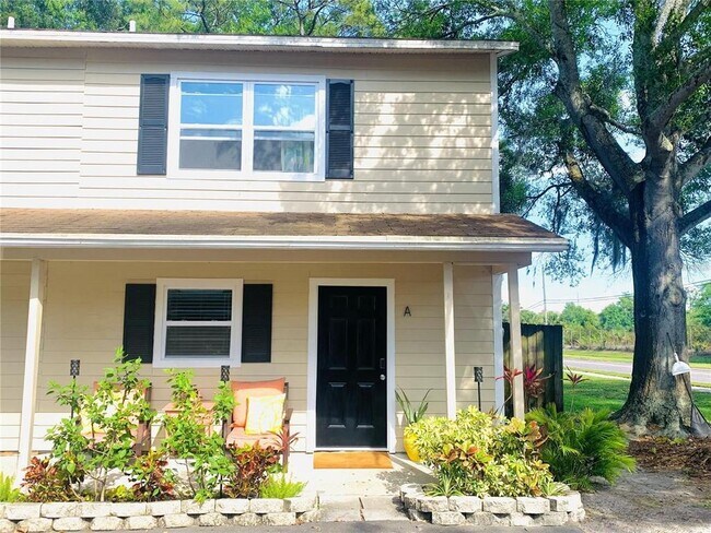 property at 152 Douglas Rd W