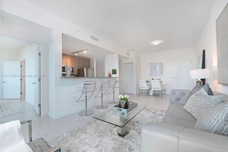 514 SW 22nd Ave in Miami, FL - Building Photo - Building Photo