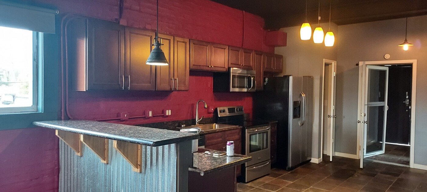 194 Central Ave, Unit A in Beckley, WV - Building Photo