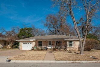 3540 Rashti Ct in Fort Worth, TX - Building Photo - Building Photo