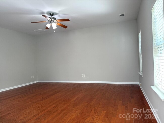10577 Bunclody Dr in Charlotte, NC - Building Photo - Building Photo