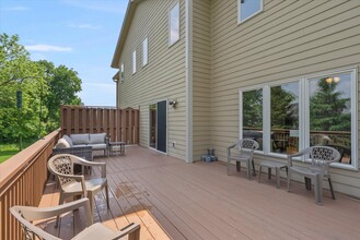 407 Century Oak Dr in Waukesha, WI - Building Photo - Building Photo