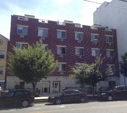 64-68 Maspeth Ave in Brooklyn, NY - Building Photo - Building Photo