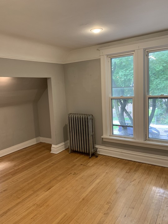 3907 N Albany Ave in Chicago, IL - Building Photo