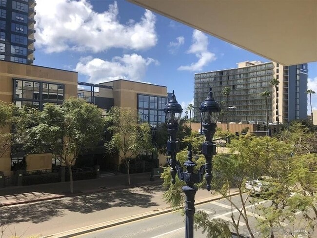 property at 1431 Pacific Hwy