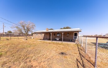 1400 E County Rd 145 in Midland, TX - Building Photo - Building Photo