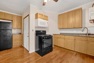 2702 W 24th St in Chicago, IL - Building Photo - Building Photo