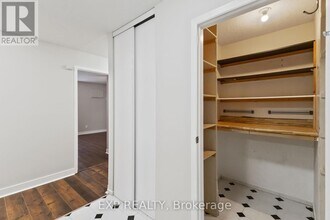 725 Deveron Crescent in London, ON - Building Photo - Building Photo