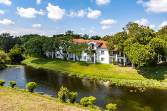 Pinebrook Pointe in Margate, FL - Building Photo - Building Photo