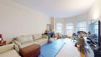 513 Beacon St, Unit 7 in Boston, MA - Building Photo