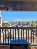 3938 Surfside Blvd, Unit 1342 in Corpus Christi, TX - Building Photo