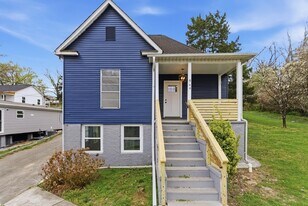 944 Murphy Ave in Knoxville, TN - Building Photo