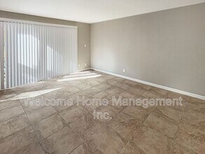 1036 Oak Grove Rd in Concord, CA - Building Photo - Building Photo