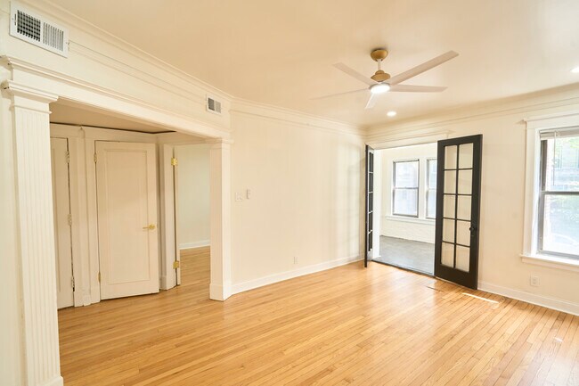 6142 S Rhodes Ave, Unit 1 in Chicago, IL - Foto de edificio - Building Photo