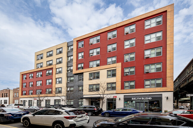 Livonia Commons in Brooklyn, NY - Foto de edificio - Building Photo