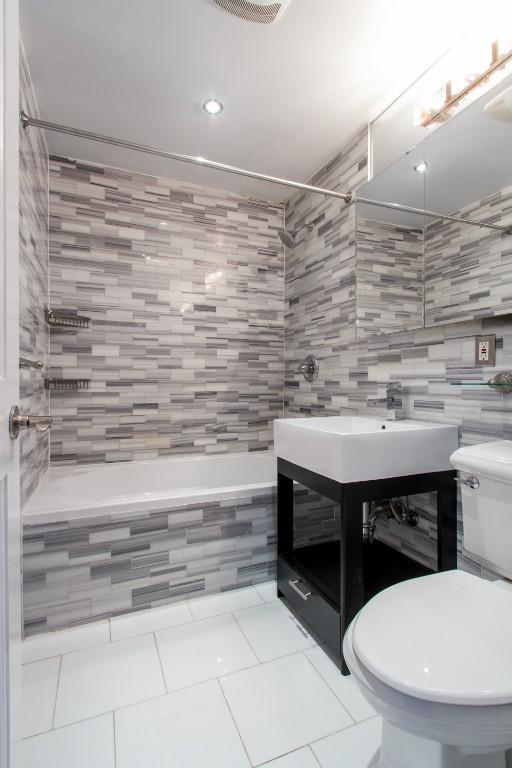 334 E 100th St in New York, NY - Building Photo - Building Photo
