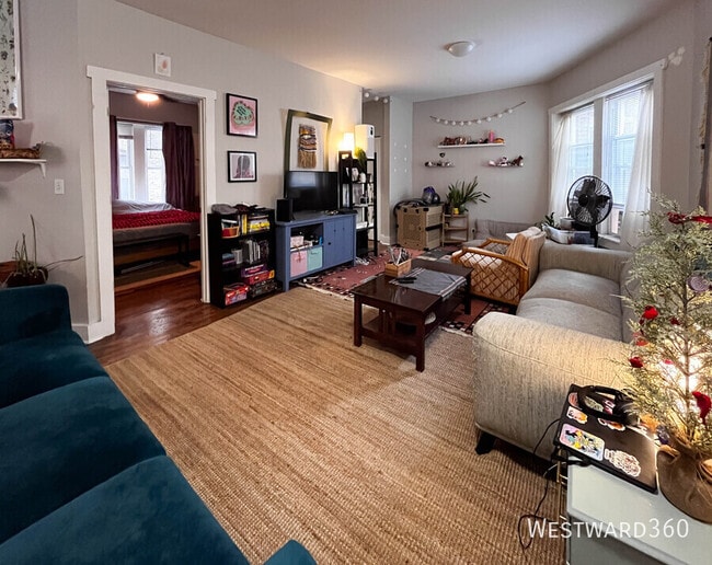 1664 W Farwell Ave in Chicago, IL - Building Photo - Building Photo