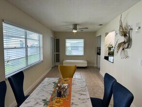 1904 SW 13th Way in Boynton Beach, FL - Building Photo - Building Photo