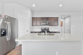 13904 Great Pnes Ct in Conroe, TX - Building Photo - Building Photo
