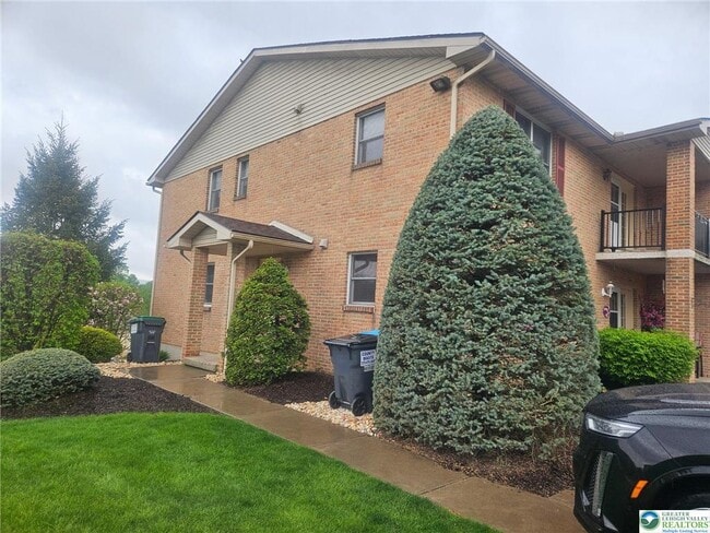 2 Rosemont Ct-Unit -B in Easton, PA - Building Photo - Building Photo