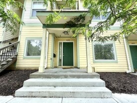 2911 Cherry St in Kansas City, MO - Building Photo