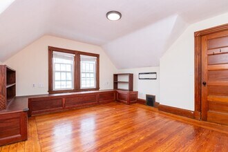 24 Walden St in Cambridge, MA - Building Photo - Building Photo