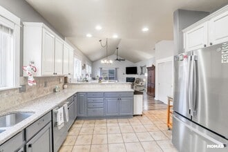 1511 N Juniper Pl in Canby, OR - Building Photo - Building Photo