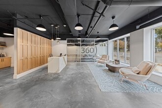 Downtown 360 in Salt Lake City, UT - Foto de edificio - Building Photo